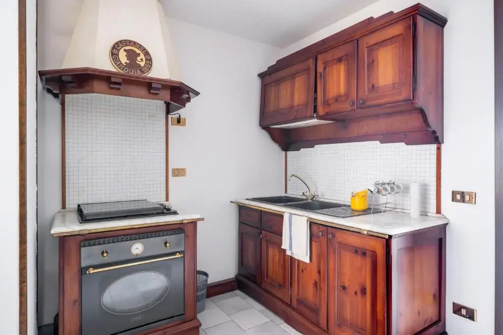 Casa Mariuccia - by Host4U