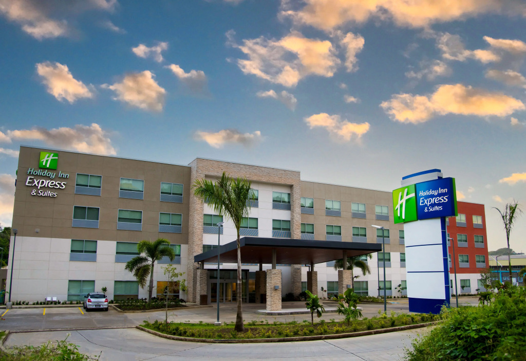 Holiday Inn Express & Suites Diamond