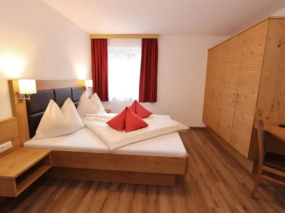 Apartment in Sankt Johann near Ski Area