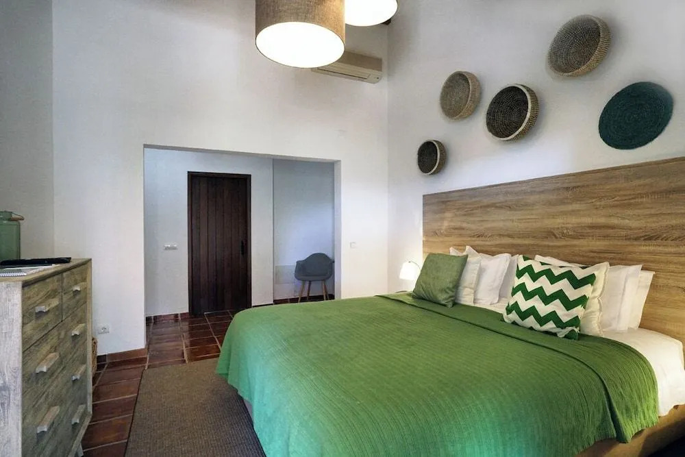 Vale Fuzeiros Nature Guest House