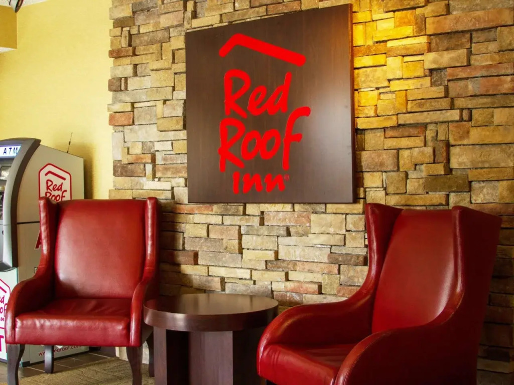 HomeTowne Studios by Red Roof Princeton - Ewing/ Lawrenceville