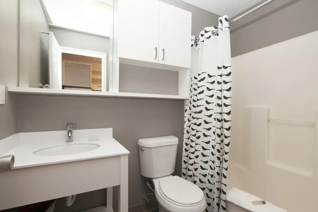 InTown Suites Extended Stay Houston TX Webster - NASA