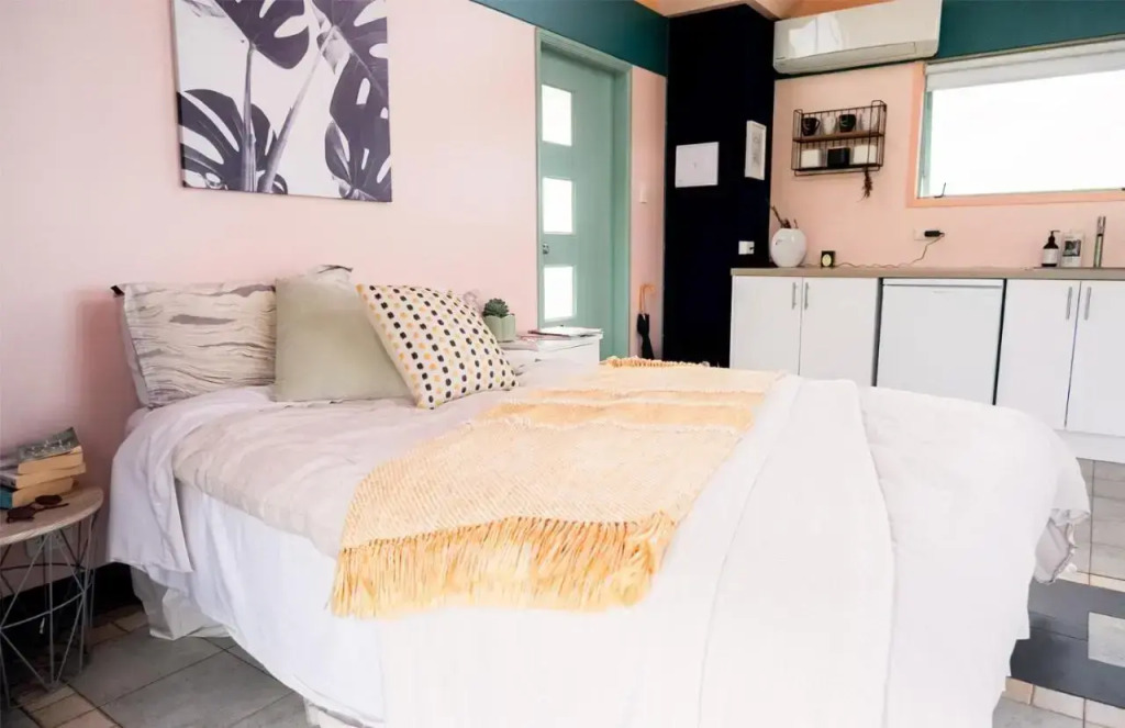 The Quarters Ocean-View Chalet (Adults Only)