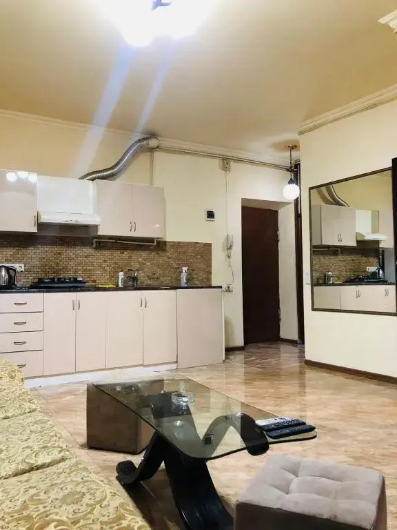 Apartment in Zakyan Street