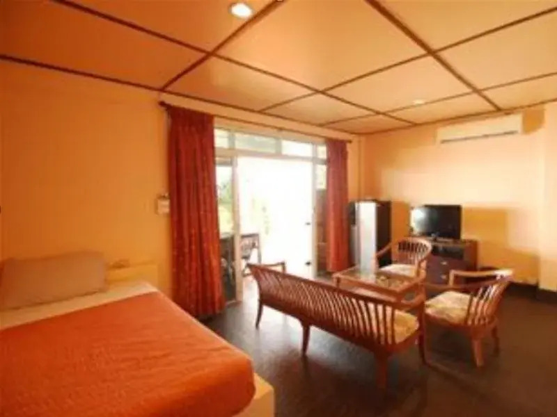 Nik's Garden Resort