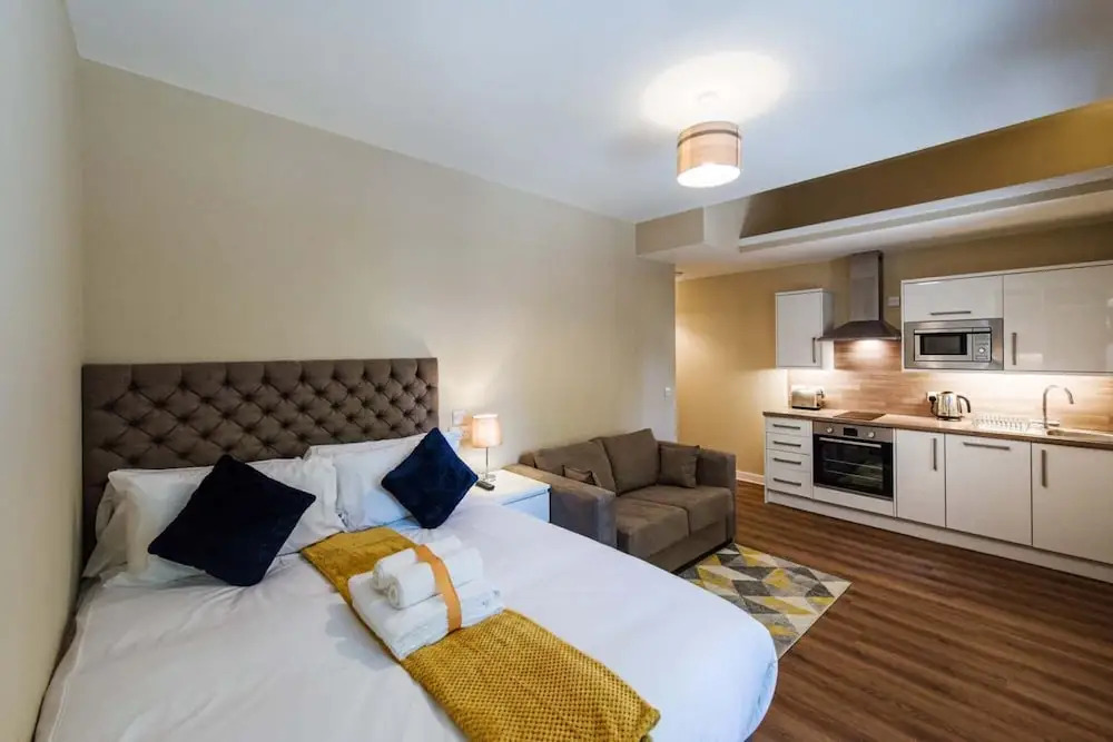 Rosedene Highland House - King Studio Apartment 9