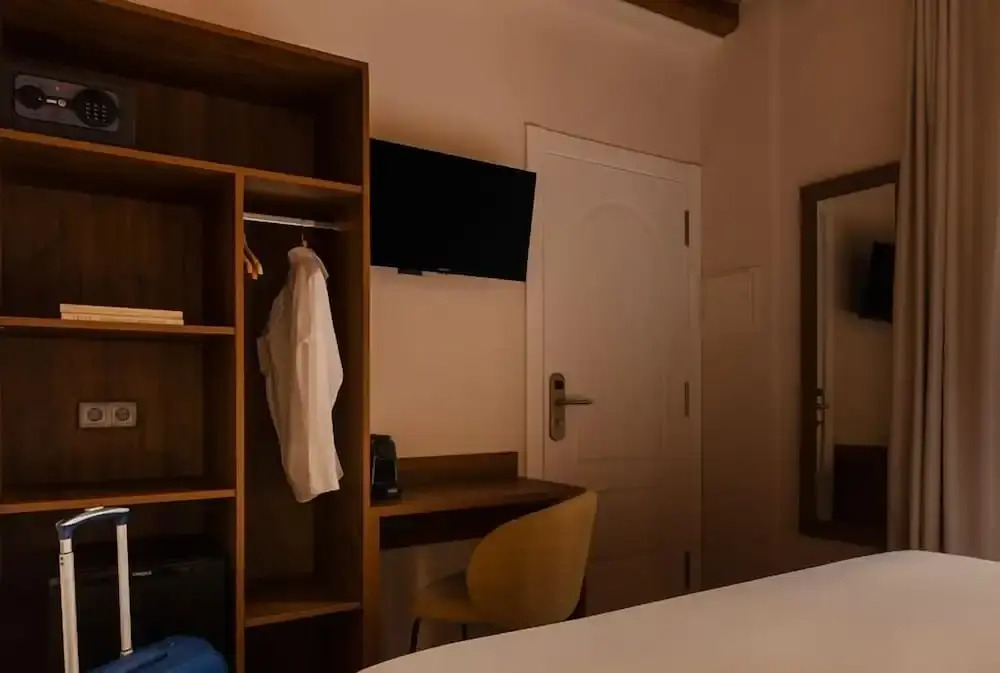 Hotel Hamsa House