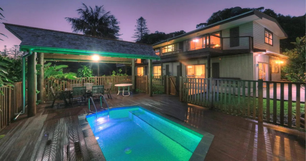 Hideaway Retreat