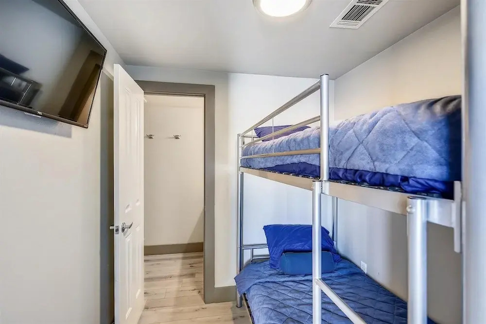 Shores of Panama 2003 - Renovated 2 bedroom, with Bunkroom with a Reserved Parking Space! 2 Condo by RedAwning