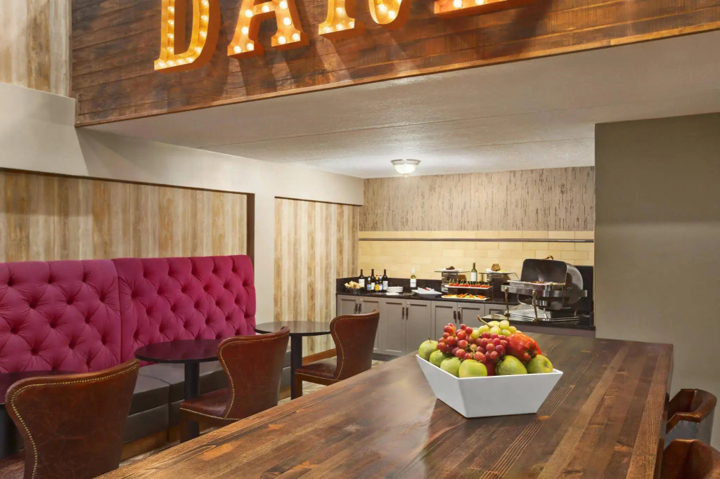 DoubleTree by Hilton DFW Airport North