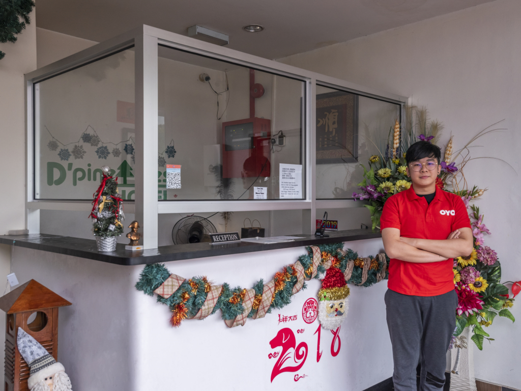 OYO 614 D'PINETREES Hotel