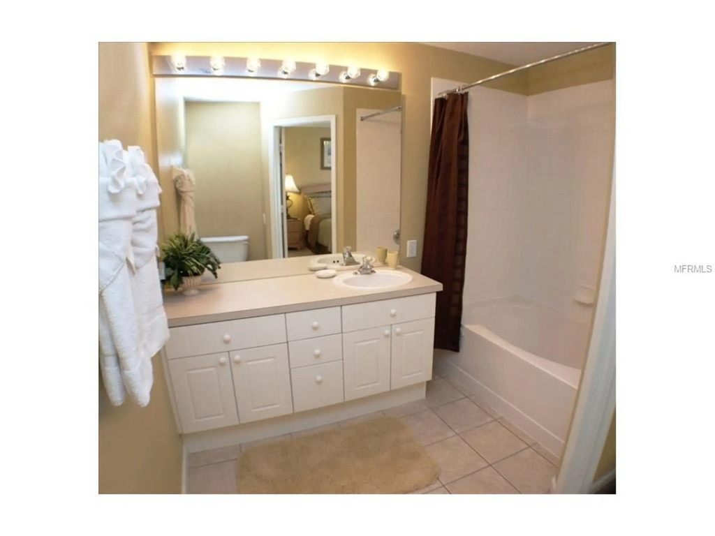 3 Bedroom,3 Bath Townhouse in Gate Resort, Four Corners