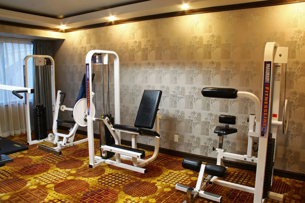 LA Crystal Hotel -Los Angeles-Long Beach Area