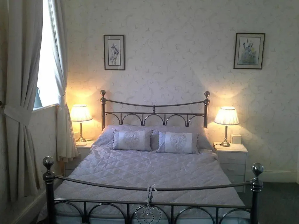 Green Bank Guest House