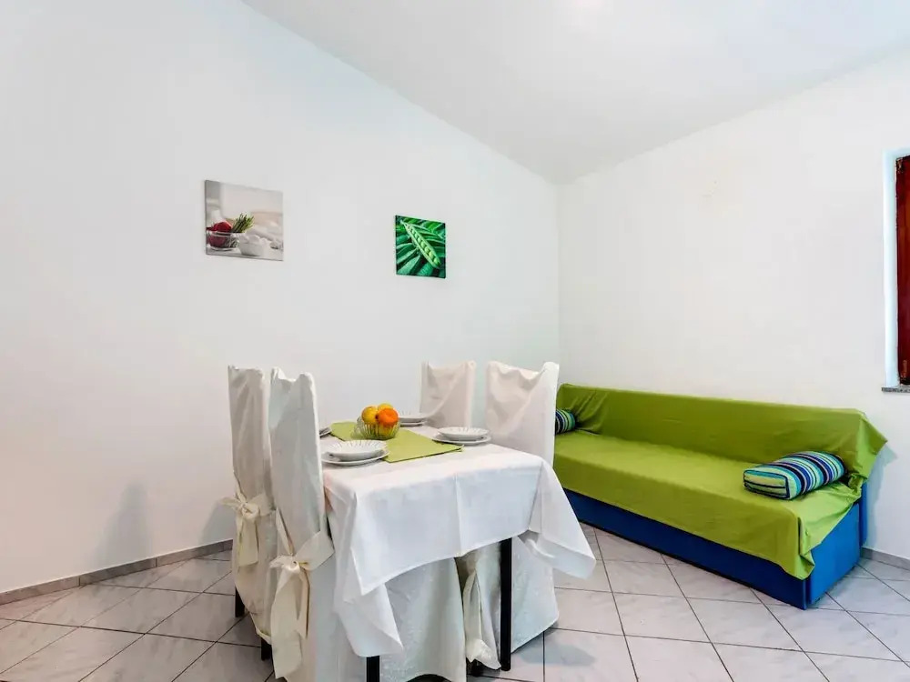Apartment in Jasenice Near Maslenica Beach