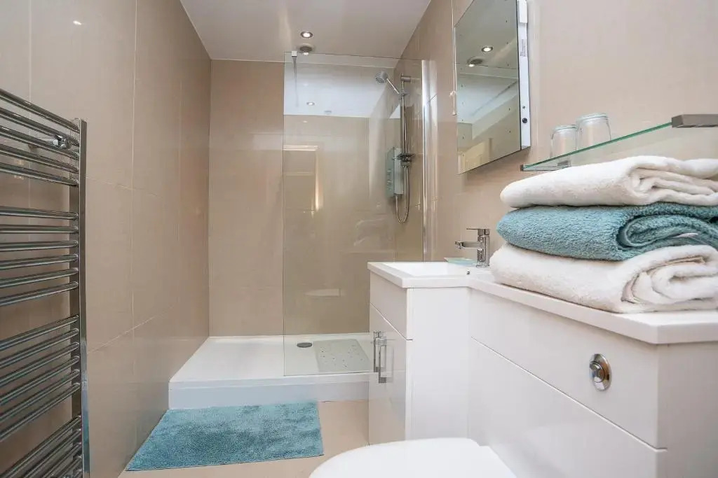 Finest Retreats - Sea Views Cottage