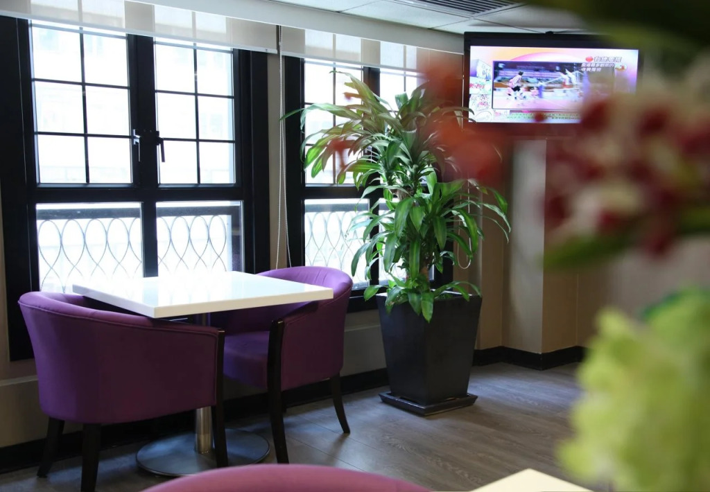 The Bauhinia Hotel - Central