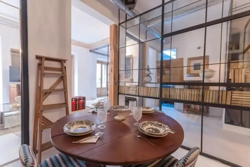 Stunning One Bedroom Apartment in the Heart of Madrid