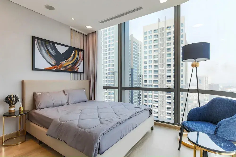 The Suite Landmark Riverside Apartment