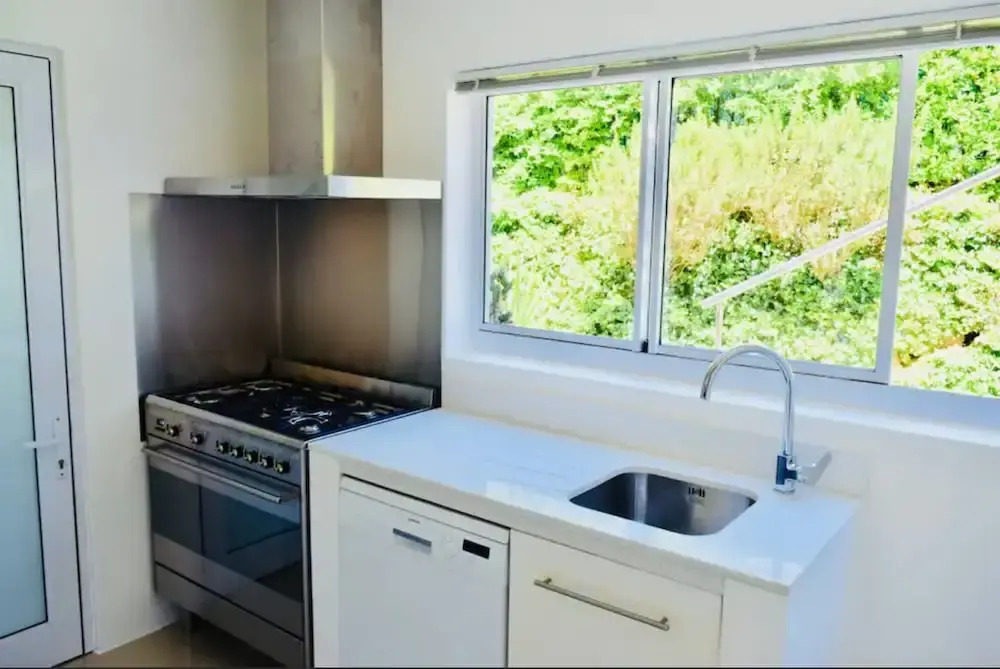 Spacious 3 Bedroom Apartment in Cape Town