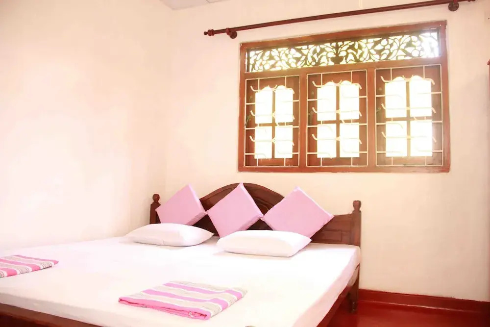 Hikka Yellow Villa - Hikkaduwa