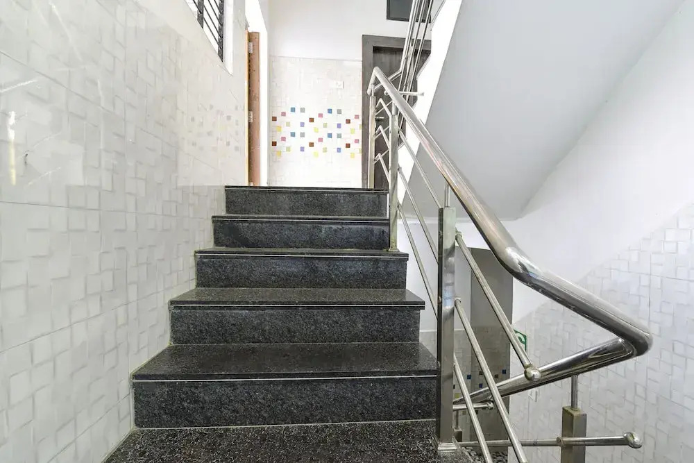 FabHotel Soni Palace - Ujjain Railway Station