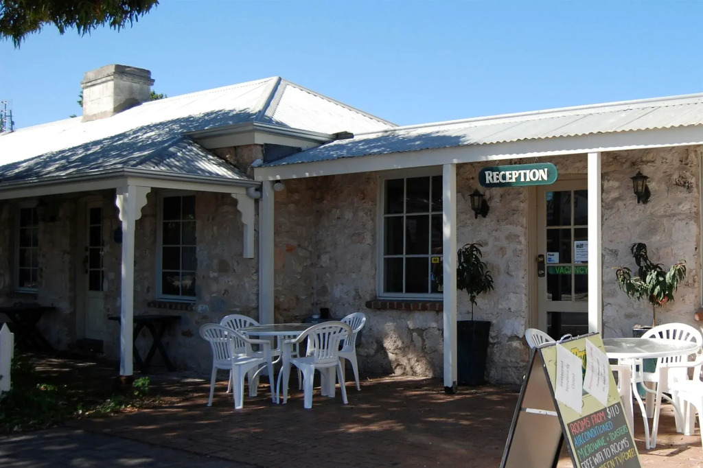 Guichen Bay Motel