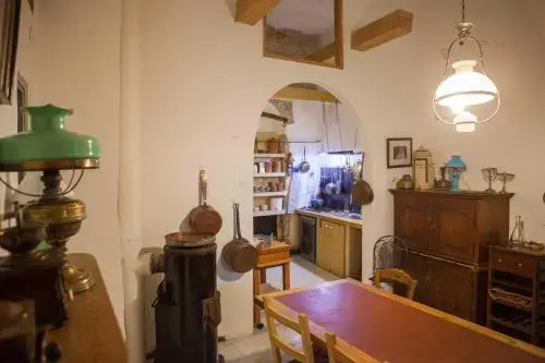 Heleni Hamalka Apartment