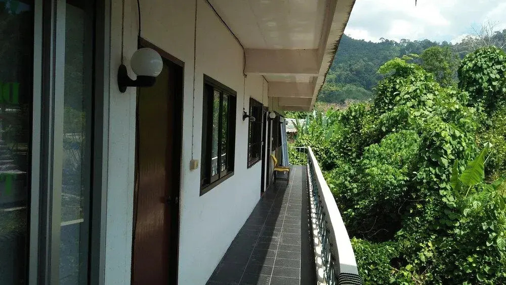 Yuppadee Room for Rent Khaolak Center