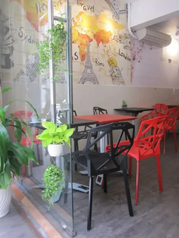 The Lily Hostel and Coffee