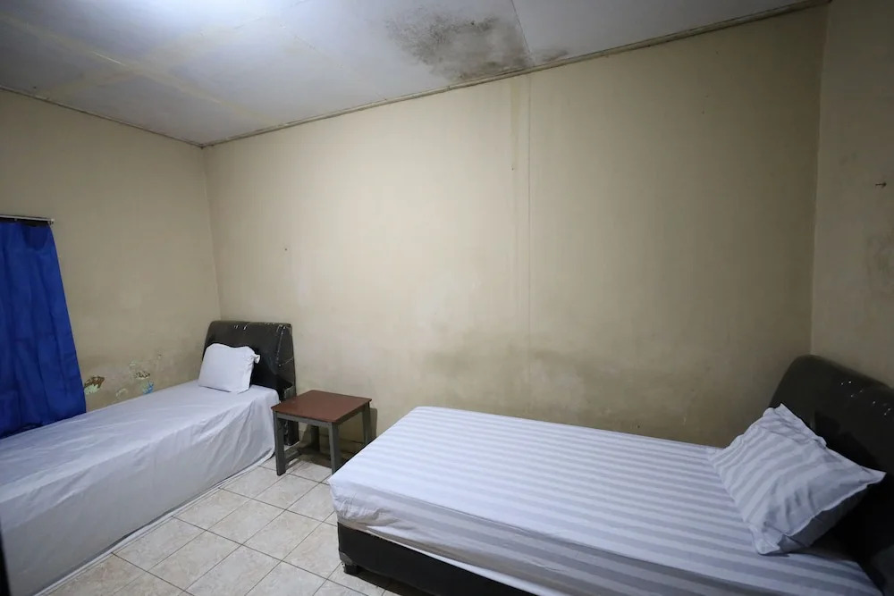 OYO 93343 Sukma Residence