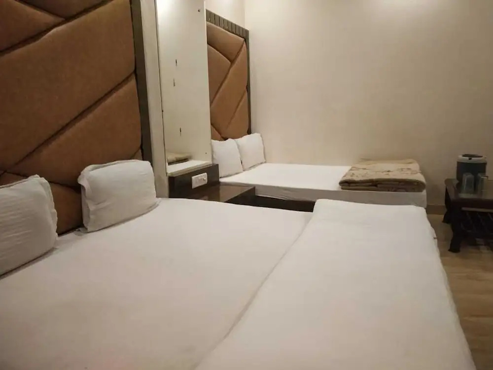 ADB Rooms Indo Continental