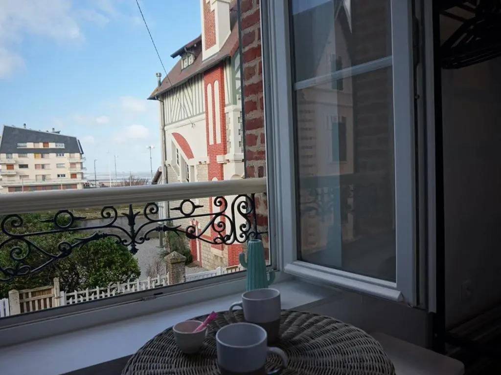Appartement Cabourg, 1 pièce, 2 personnes - FR-1-465-45