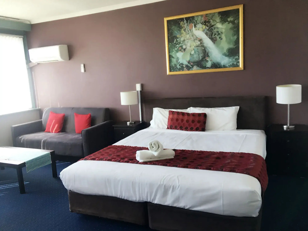Parkdale Motor Inn
