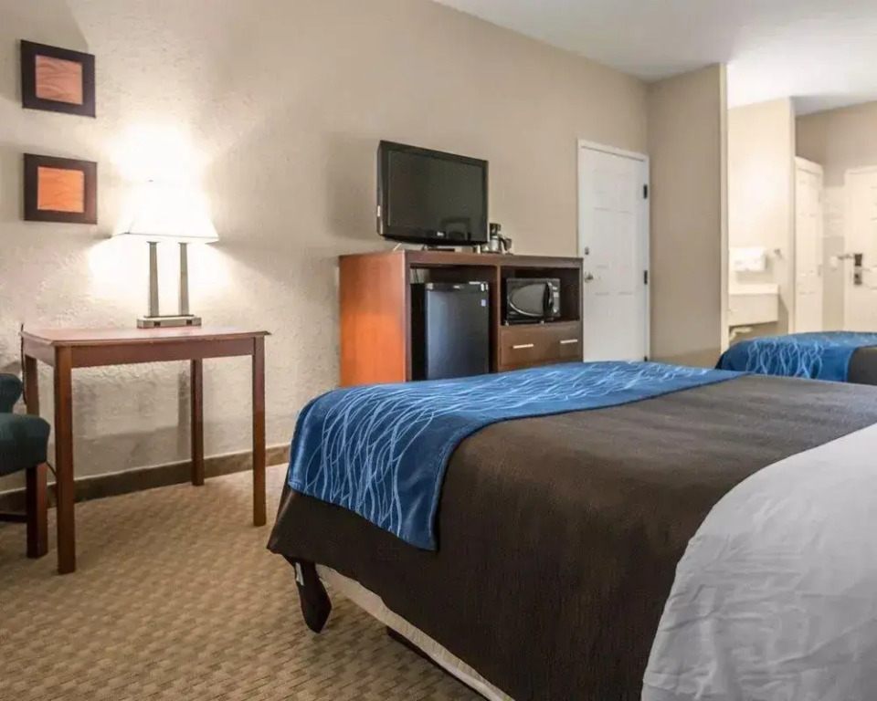Quality Inn & Suites