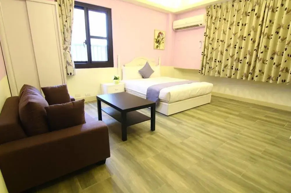 Happyday Guesthouse