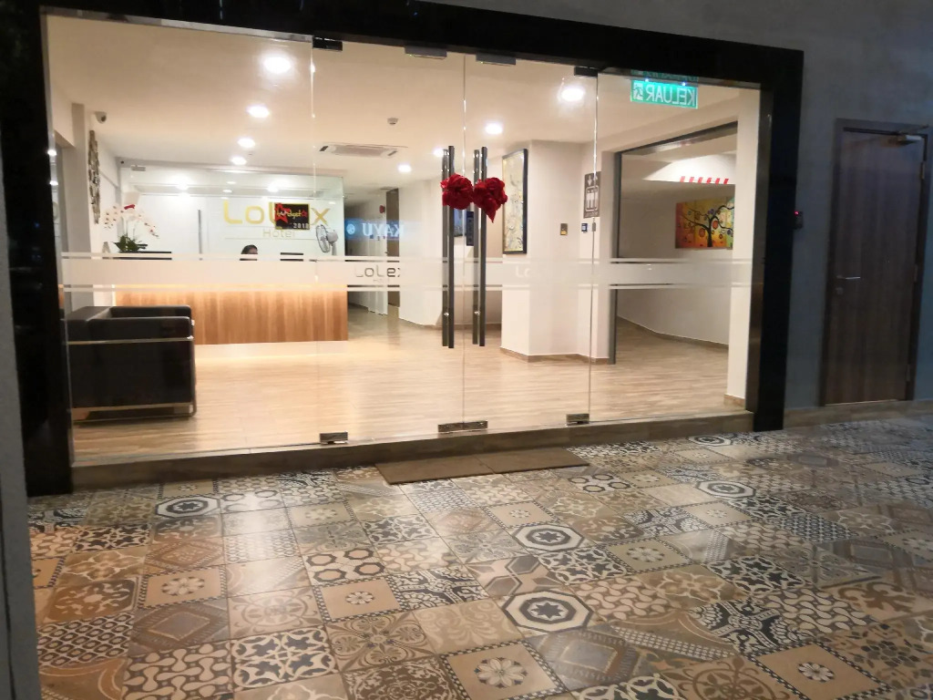 LoLex Hotel