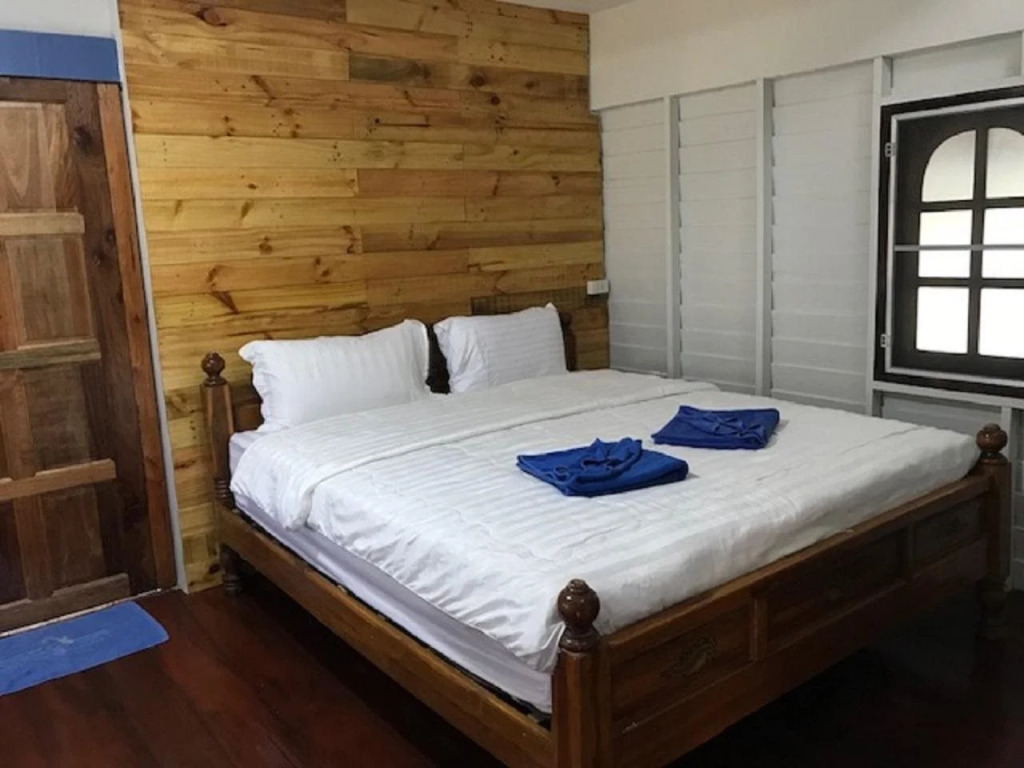 Hey Beach Hostel