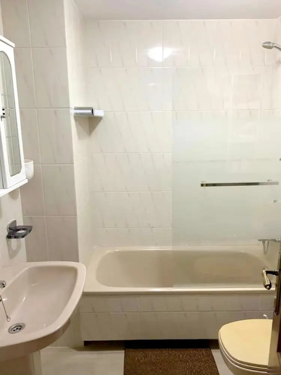 Apartment with 3 Bedrooms in Sanxenxo, with Wonderful City View - 25 M From the Beach