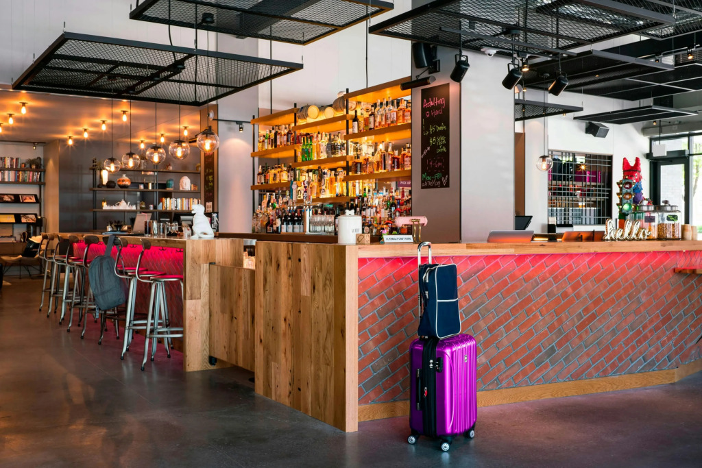 Moxy Chicago Downtown