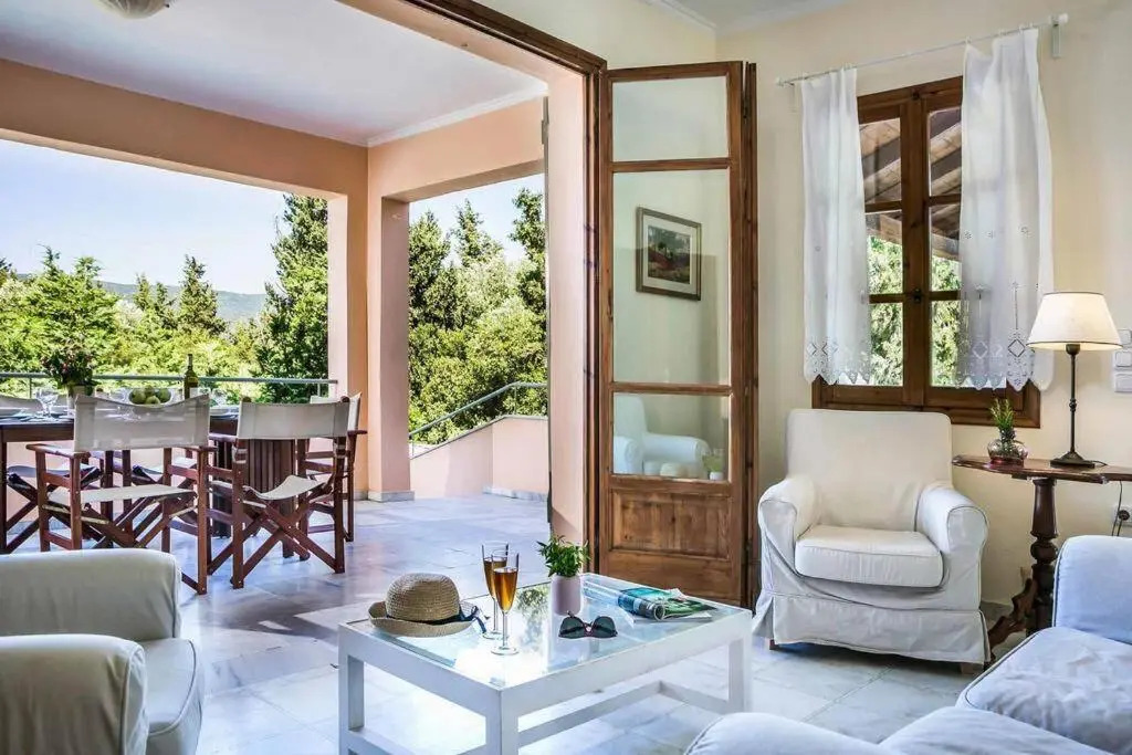 Garden House, up to 8px 1km from Fiskardo