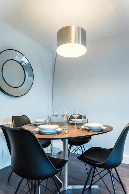Suite Life Serviced Apartments - Old Town