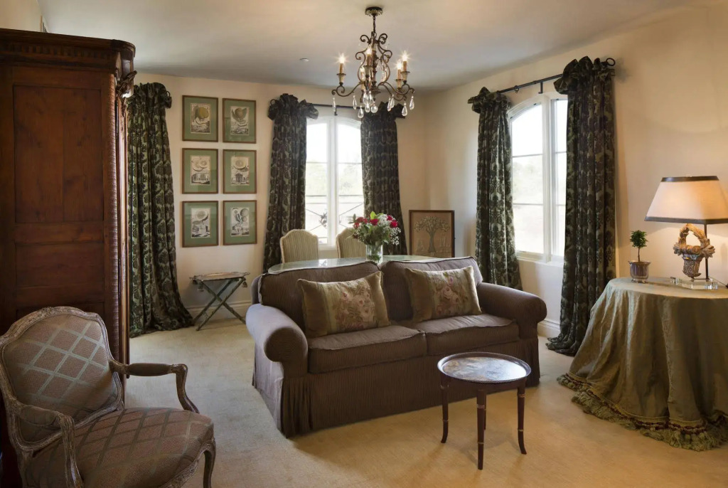 Enchante Boutique Hotel