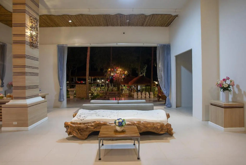 Villa Cha-Cha Krabi Beachfront Resort
