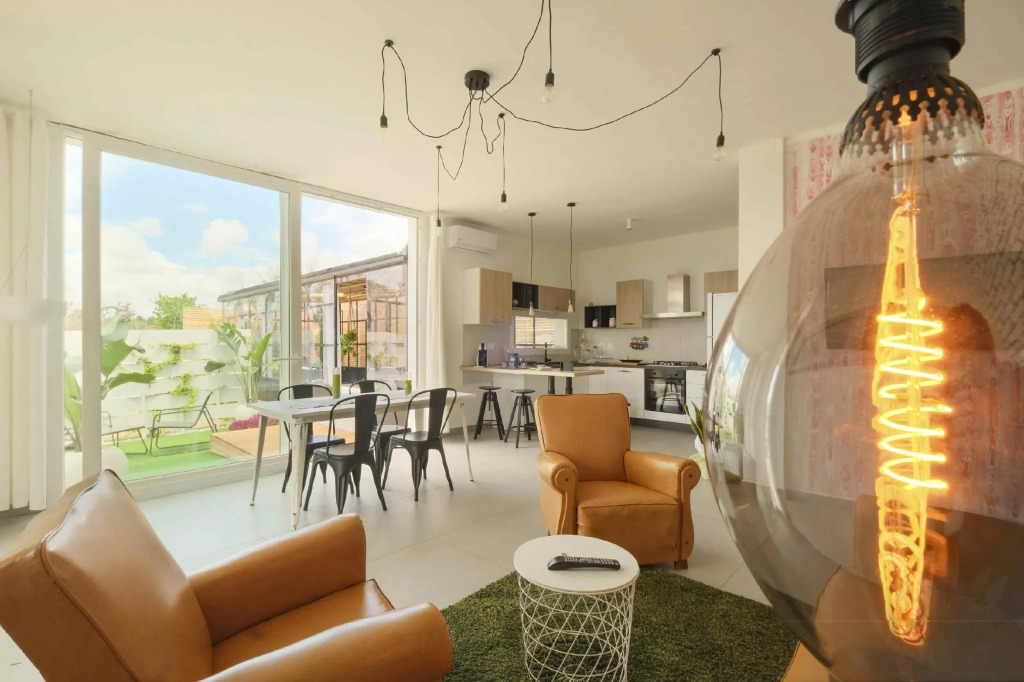 Essential suite
