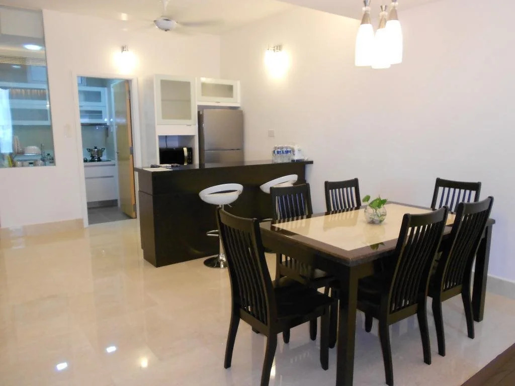 Brunsfield Embassyview Condosuite