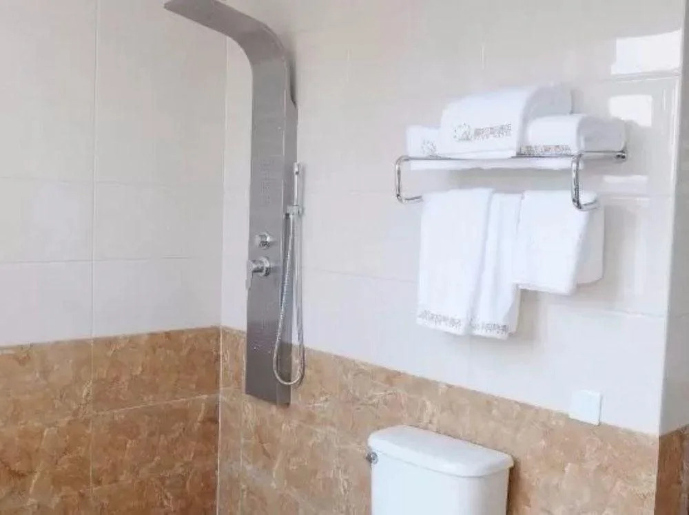 Home Inn Plus (Shenyang Shenbei University)