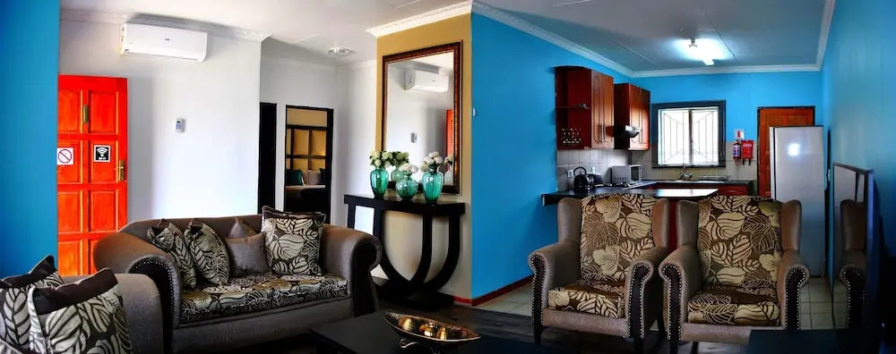 Lapologa Bed & Breakfast