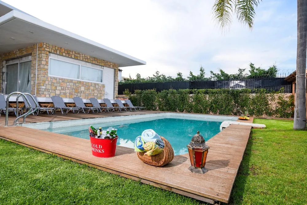 Villa With 5 Bedrooms in Kitsi, With Private Pool, Enclosed Garden and