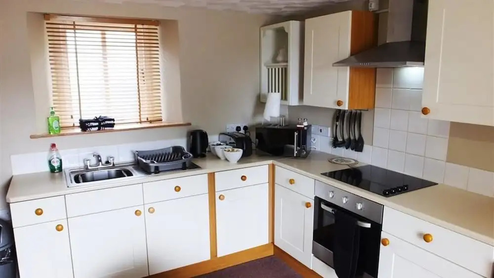 Cosheston Apartments 5